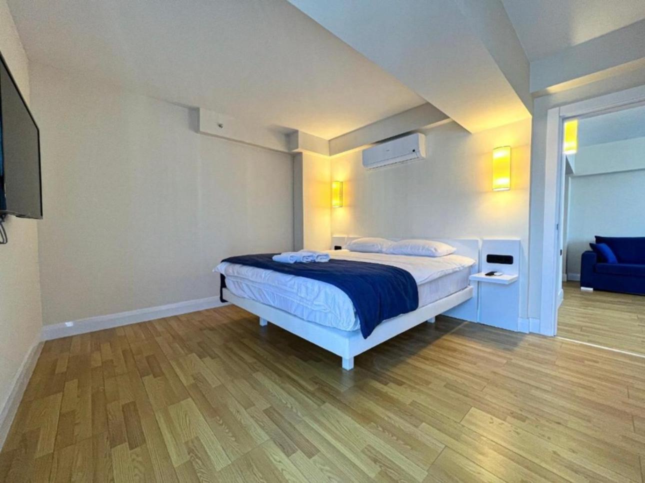 Orbi City Apartment With Sea View บาทูมิ ภายนอก รูปภาพ
