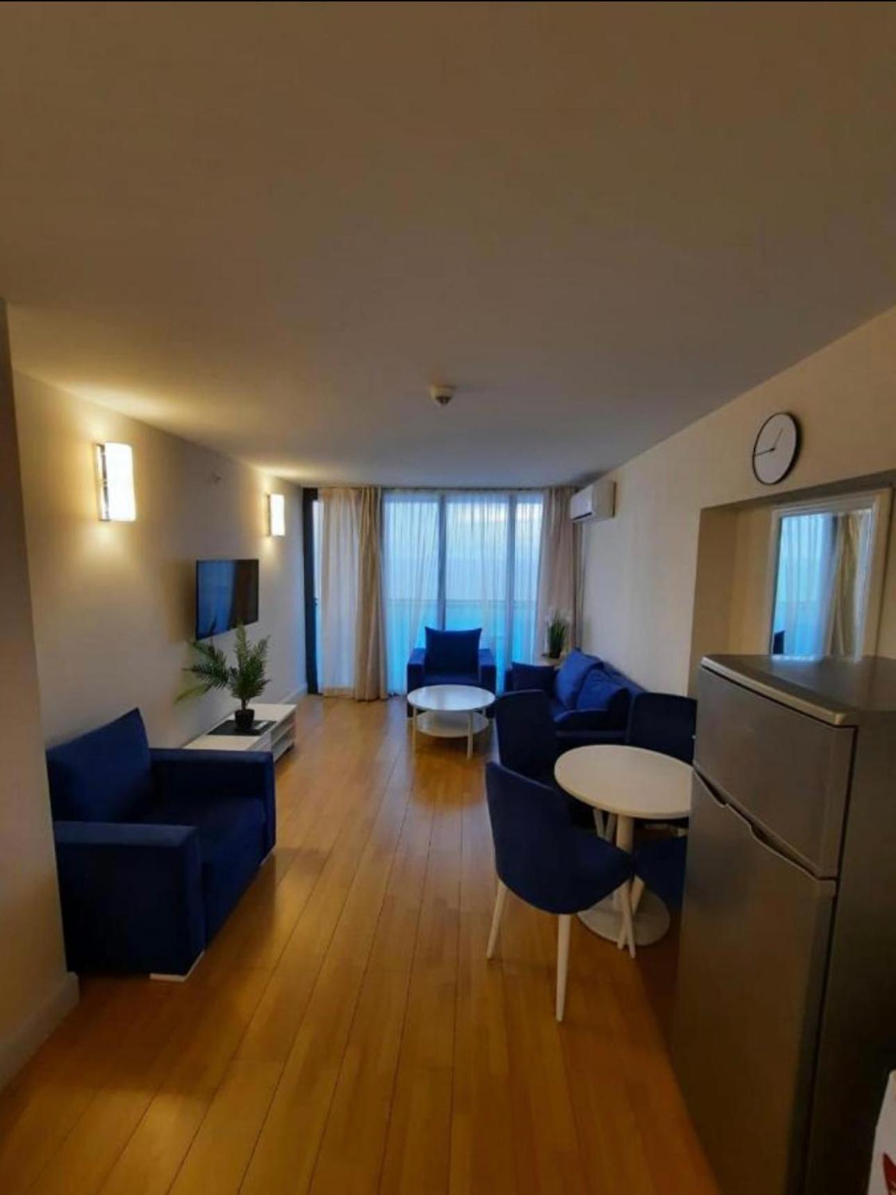 Orbi City Apartment With Sea View บาทูมิ ภายนอก รูปภาพ