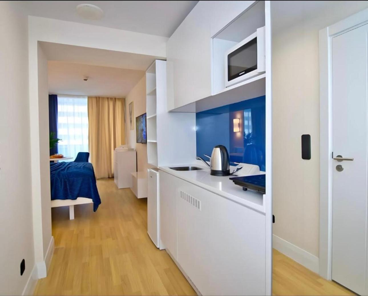 Orbi City Apartment With Sea View บาทูมิ ภายนอก รูปภาพ