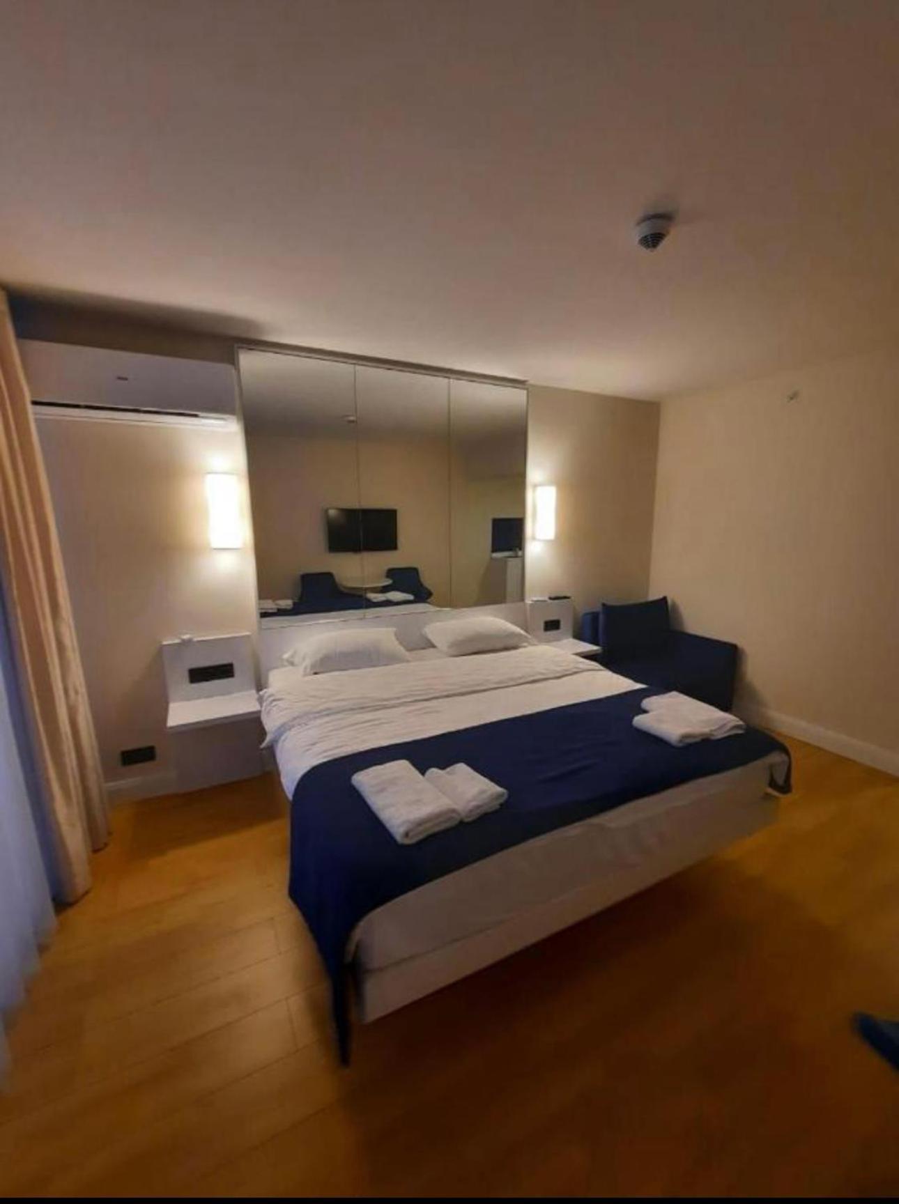Orbi City Apartment With Sea View บาทูมิ ภายนอก รูปภาพ