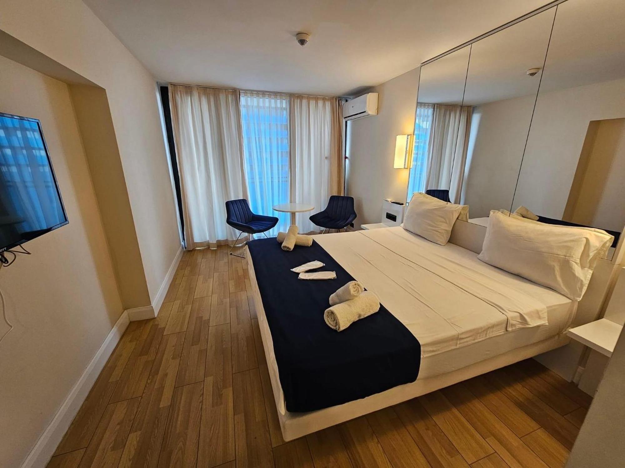 Orbi City Apartment With Sea View บาทูมิ ภายนอก รูปภาพ