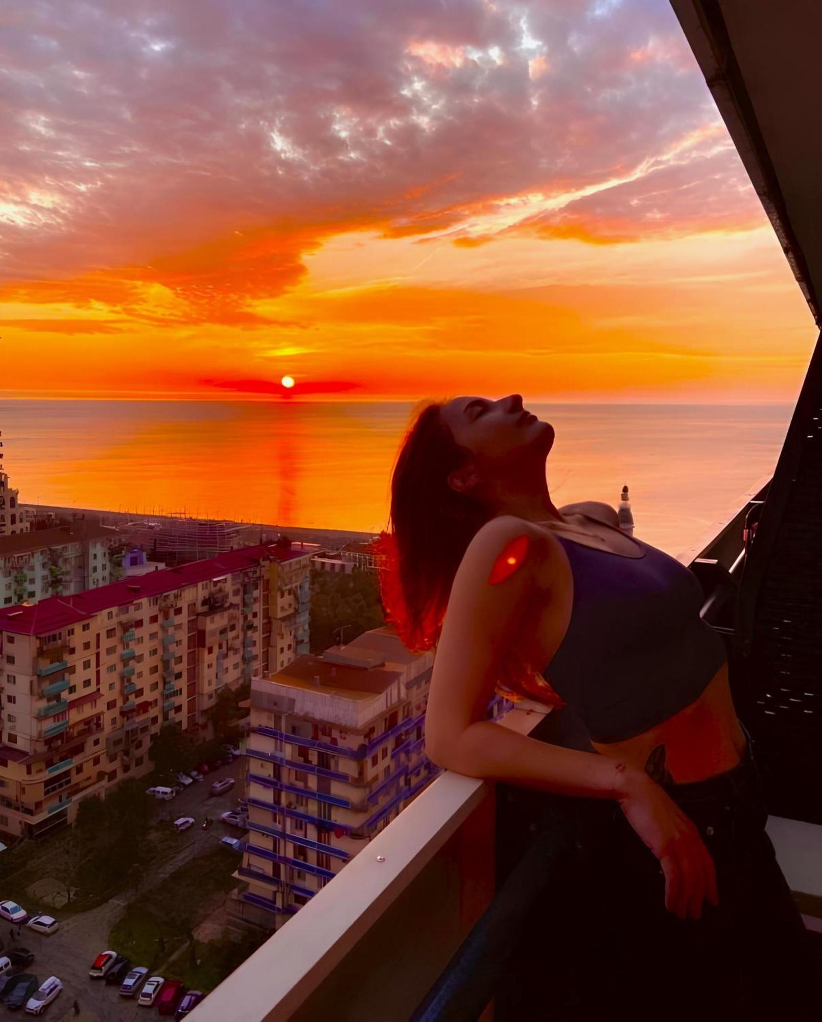 Orbi City Apartment With Sea View บาทูมิ ภายนอก รูปภาพ